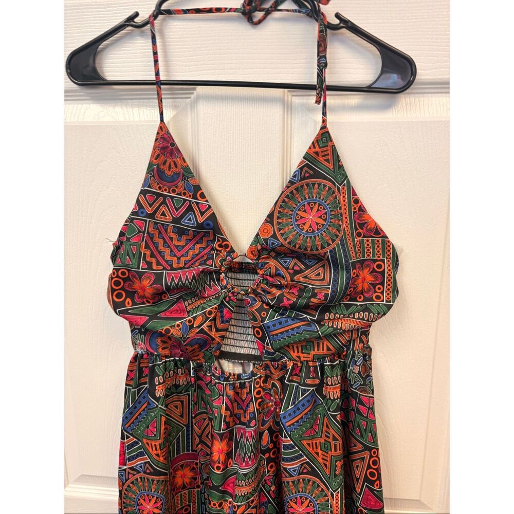 Cute Cut Put Patterned Summer Dress - Picture 4 of 6